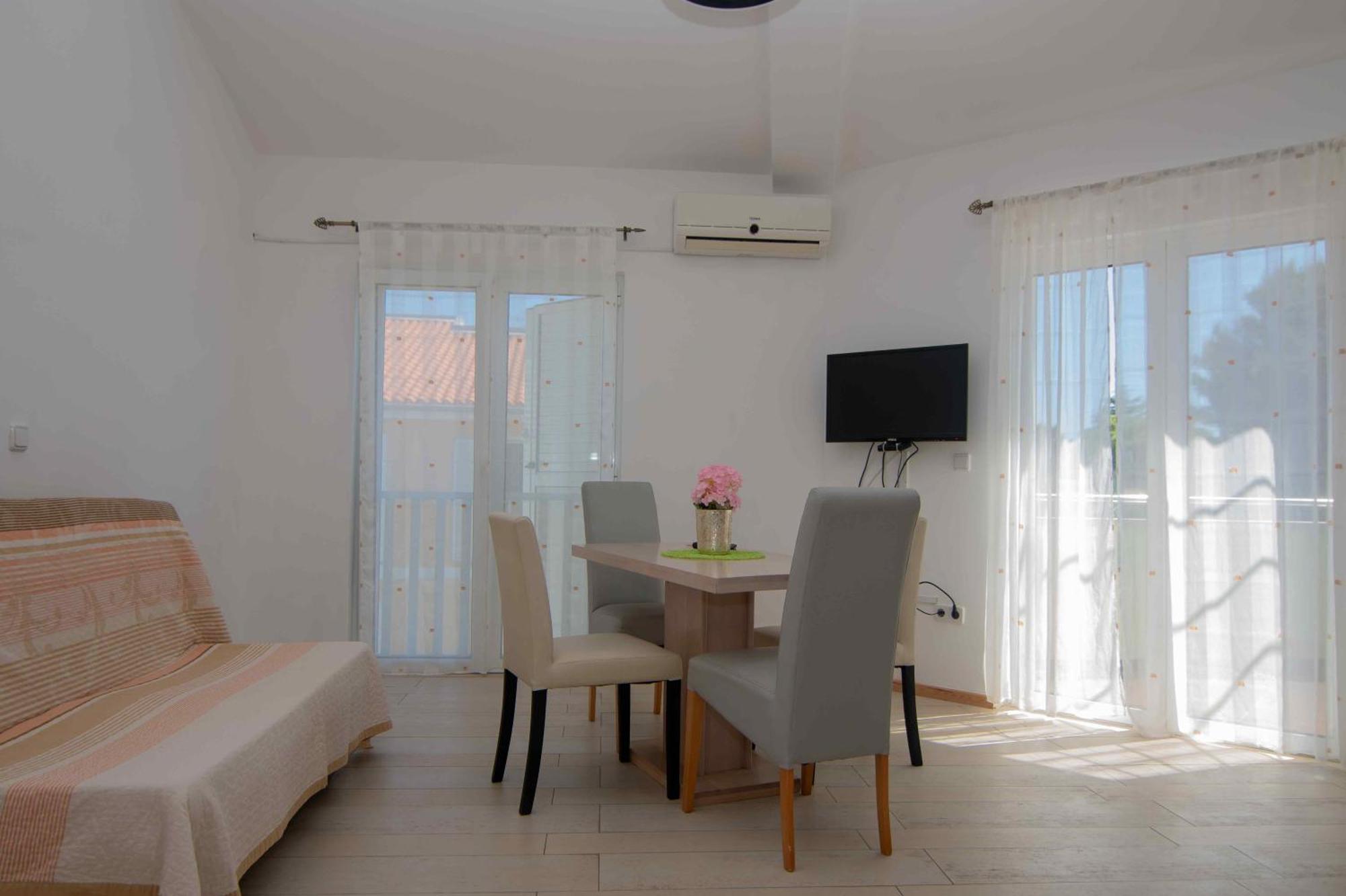 Cape Kamenjak Apartments In Premantura Bagian luar foto